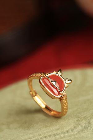 Natural Red Agate Dragon Ring for Women - Chinese Style Light Luxury Retro Silver & Gold-Plated Design