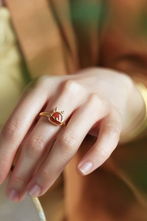 Natural Red Agate Dragon Ring for Women - Chinese Style Light Luxury Retro Silver & Gold-Plated Design