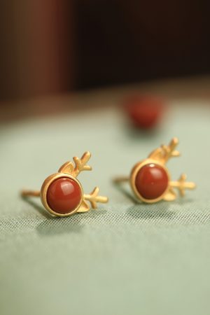Natural Red Deer Antler Agate Stud Earrings for Women, Retro Zodiac Design, National Style, Bohemian Jewelry for Unique Fashion