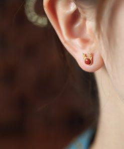 Natural Red Deer Antler Agate Stud Earrings for Women, Retro Zodiac Design, National Style, Bohemian Jewelry for Unique Fashion