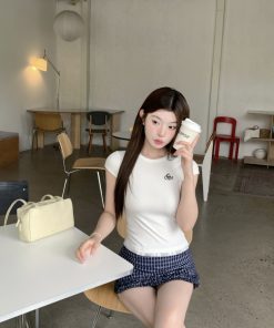 Navy Blue Lace Splicing Slim-Fit Short Sleeve T-Shirt - Skin-Friendly Antibacterial Basic Top for Y2K and Korean Style Fashion