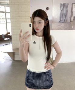 Navy Blue Lace Splicing Slim-Fit Short Sleeve T-Shirt - Skin-Friendly Antibacterial Basic Top for Y2K and Korean Style Fashion