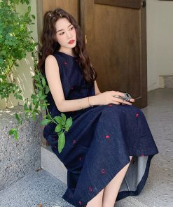 Navy Blue Vest Dress - Elegant and Stylish for May Day Outings, Youthful College Style, Trendy Fashion for Spring 2025