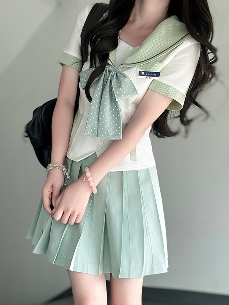 Navy Collar Plaid Splicing Short Sleeve Top - Women's Summer JK Uniform Style Set with Pudding Bear Design Navy Collar Plaid Splicing Short Sleeve Top - Women's Summer JK Uniform Style Set with Pudding Bear Design