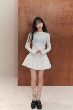 Niche Long Sleeve Knitted Top for Women in Alpaca Wool with Wood Ear Edge Design - Stylish Fashion Essential