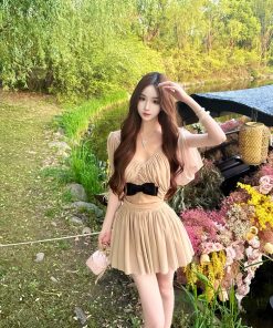 Noblewoman Style High-End Deep V Short Sleeve Top with Pleated Skirt - Women's Summer Elegant Fashion 90s Inspired Cocoa Dance Look