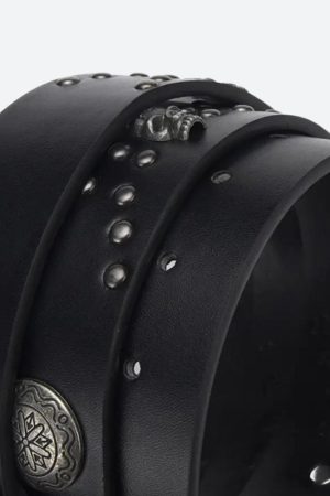 Non Revealing Outfits, Natural Glamour - Grunge Cross Buckle Belt