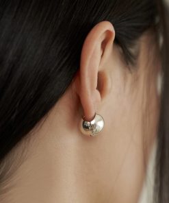 Nordic Minimalist Gold-Plated Round Bead Spherical Earrings - Versatile Cool Style Ear Clips