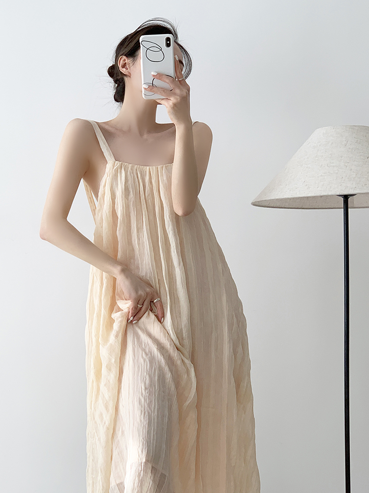 Nude Pink Spaghetti Strap Dress for Vacation, Off-Shoulder Long Skirt, Fairy Style for Beach Photo Shoots, Y2K Fashion Nude Pink Spaghetti Strap Dress for Vacation, Off-Shoulder Long Skirt, Fairy Style for Beach Photo Shoots, Y2K Fashion