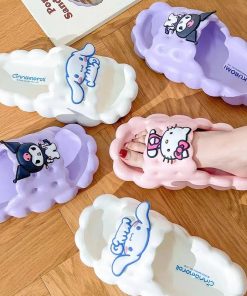 Nyc Outfits, Business Outfit - Hello Kitty Cloud Slippers