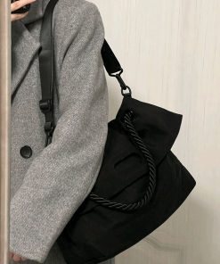 Nylon Shoulder Crossbody Bag for Women, Large Capacity Tote Messenger Bag for College, Commuting, Travel, Stylish and Functional