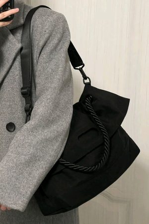 Nylon Shoulder Crossbody Bag for Women, Large Capacity Tote Messenger Bag for College, Commuting, Travel, Stylish and Functional