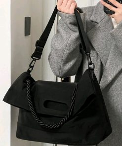 Nylon Shoulder Crossbody Bag for Women, Large Capacity Tote Messenger Bag for College, Commuting, Travel, Stylish and Functional