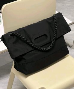 Nylon Shoulder Crossbody Bag for Women, Large Capacity Tote Messenger Bag for College, Commuting, Travel, Stylish and Functional