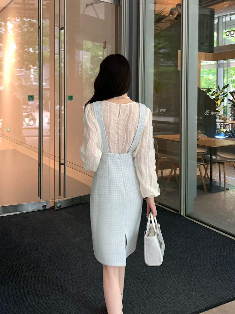 Ocean Blue Paintbrush High-Waisted Suspender Dress for Women – Waist-Defining, Slimming, Elegant Style, Perfect for 90s and Y2K Fashion Ocean Blue Paintbrush High-Waisted Suspender Dress for Women – Waist-Defining, Slimming, Elegant Style, Perfect for 90s and Y2K Fashion