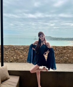 Off-Shoulder High-End V-Neck Dress for Women - Relaxed Weekend Style for Socialites, Chic Evening Wear