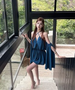 Off-Shoulder High-End V-Neck Dress for Women - Relaxed Weekend Style for Socialites, Chic Evening Wear