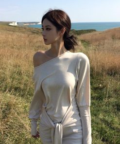 Off-Shoulder Long Sleeve Bodycon Dress for Women - French Style, Waist-Cinching, Spicy Girl Fashion for Spring and Summer
