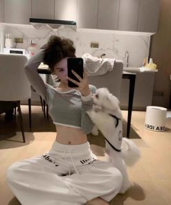 Off-Shoulder Long Sleeve T-Shirt for Women - Slim Fit 24ss Letter Print Top with Slanted Neckline for Early Autumn Style