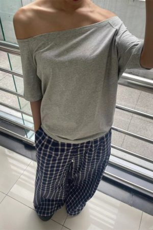 Off-Shoulder One-Shoulder Two-Way Short Sleeve T-Shirt for Women - Loose Slimming Summer Top, Versatile Casual Style