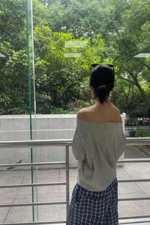 Off-Shoulder One-Shoulder Two-Way Short Sleeve T-Shirt for Women - Loose Slimming Summer Top, Versatile Casual Style