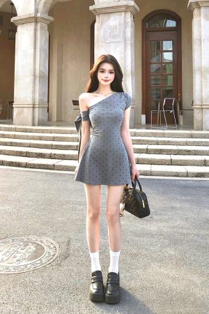 Off-Shoulder Polka Dot Dress for Women - French-Style Spicy Girl Design, Waist-Cinching Casual Summer Short Skirt