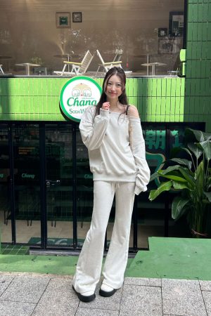Off-Shoulder Sweatshirt and Deep Gray Half-Skirt Casual Outfit - Trendy American Style with Long Pants for Effortless Chic Look