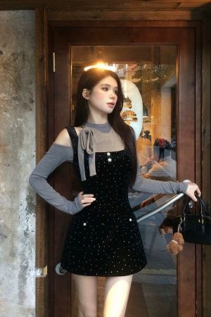 Off-Shoulder Velvet Polka Dot Camisole Dress Set - French Vintage Women's High-End Short Skirt for Spring Fashion