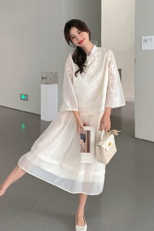 Off-White Buttoned Dress Two-Piece Set - Trendy Cold-Style Outfit for 2025, Unique Exquisite Design, Perfect for Y2K Fashion Lovers
