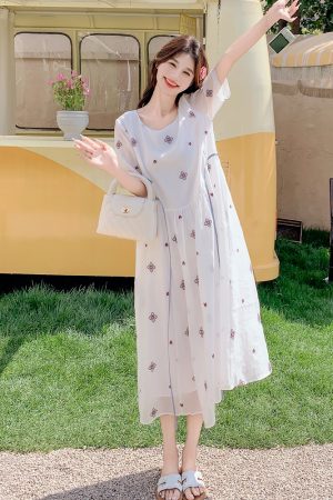 Off-White Embroidered Tea-Length Dress for Women, 2025 Summer French Sweet Style, Loose Fit, Slimming Design