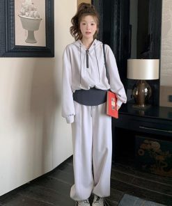 Off-White Hoodie and Wide-Leg Pants Set for Women, Spring 2025, Loose Fit, Slimming Two-Piece Outfit, Casual Chic Style