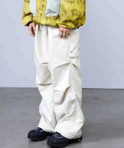 Off-White Pleated Loose Fit Cargo Pants for Women - Stylish Streetwear, Trendy Casual Fashion, Y2K Aesthetic
