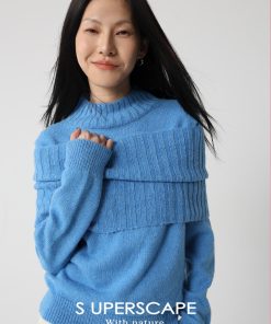 One-Shoulder Knitted Sweater Set with Chimney Neck in Supercape Lazy Atmosphere Style