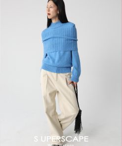 One-Shoulder Knitted Sweater Set with Chimney Neck in Supercape Lazy Atmosphere Style