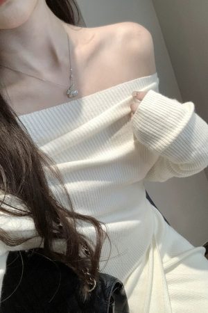 One-Shoulder Knitted Top and Skirt Set for Women - French Style Off-Shoulder Long Sleeve Autumn Winter Fashion