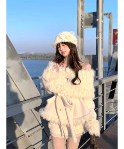 One-Shoulder Korean Style Moonlight Coat for Women - Autumn Winter Long Sleeve Slimming Youthful Fashion Outerwear