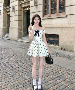 One-Shoulder Polka Dot Dress for Women - French-Style Waist-Cinching Bow Design, Sweet Temperament, Short Summer Dress