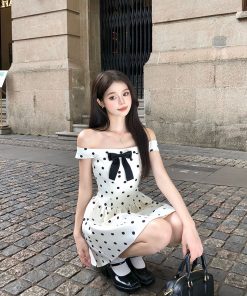 One-Shoulder Polka Dot Dress for Women - French-Style Waist-Cinching Bow Design, Sweet Temperament, Short Summer Dress
