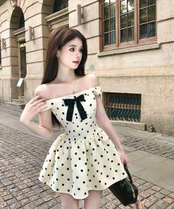 One-Shoulder Polka Dot Dress for Women - French-Style Waist-Cinching Bow Design, Sweet Temperament, Short Summer Dress