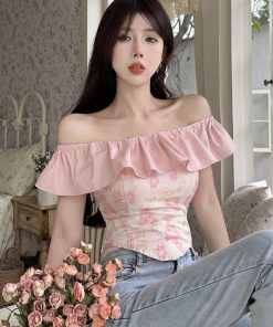 One-Shoulder Ruffle Top for Women, Sweet Irregular Design, Perfect for Spring and Summer, Casual French Style Tea Break Shirt