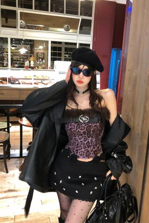 One-Shoulder Smoky Wild Cat Leopard Print Knitted Crop Top for Women - Slim Fit Autumn Winter Korean Style Fashion Top