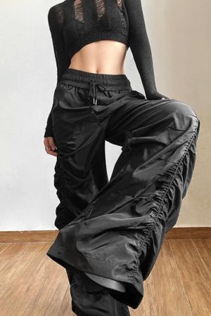 Outfit For Girls Aesthetic, Girl Style Aesthetic - Ruched Parachute Pants