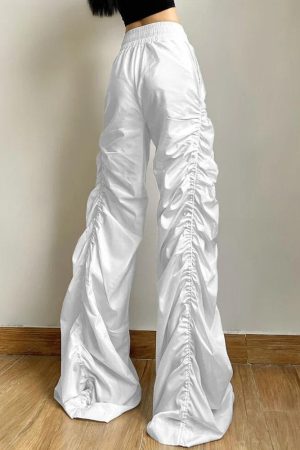 Outfit For Girls Aesthetic, Girl Style Aesthetic - Ruched Parachute Pants