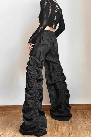Outfit For Girls Aesthetic, Girl Style Aesthetic - Ruched Parachute Pants