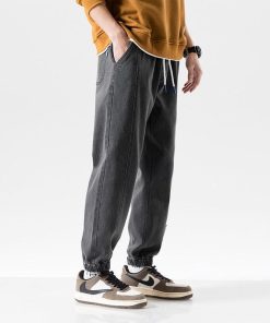 Outfit Post Ideas, Streetwear Fashion For School - Plus Size Casual Jogger Jeans