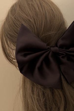 Oversized Bow Hair Clip - Minimalist Black and White Spring Accessory - High-End Korean Style Fashion Statement