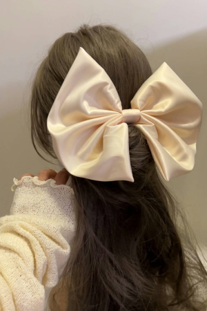 Oversized Bow Hair Clip - Minimalist Black and White Spring Accessory - High-End Korean Style Fashion Statement