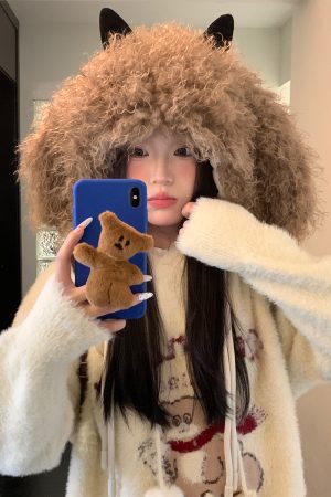 Oversized Thickened Fleece Little Monster Plush Hat for Women - Cute Warm Ear Protection for a Smaller Face, Cozy Winter Accessory