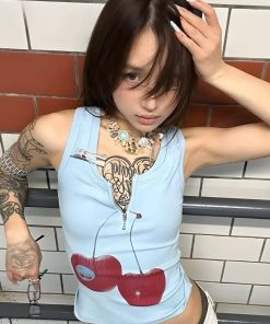 Paris Outfits, Outfit Inspo Casual - Y2K Cherry Top