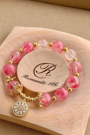 Peach Blossom Pink Strawberry Crystal Compass Bracelet - INS Style Light Luxury Women's Wristband, Niche Design Accessory